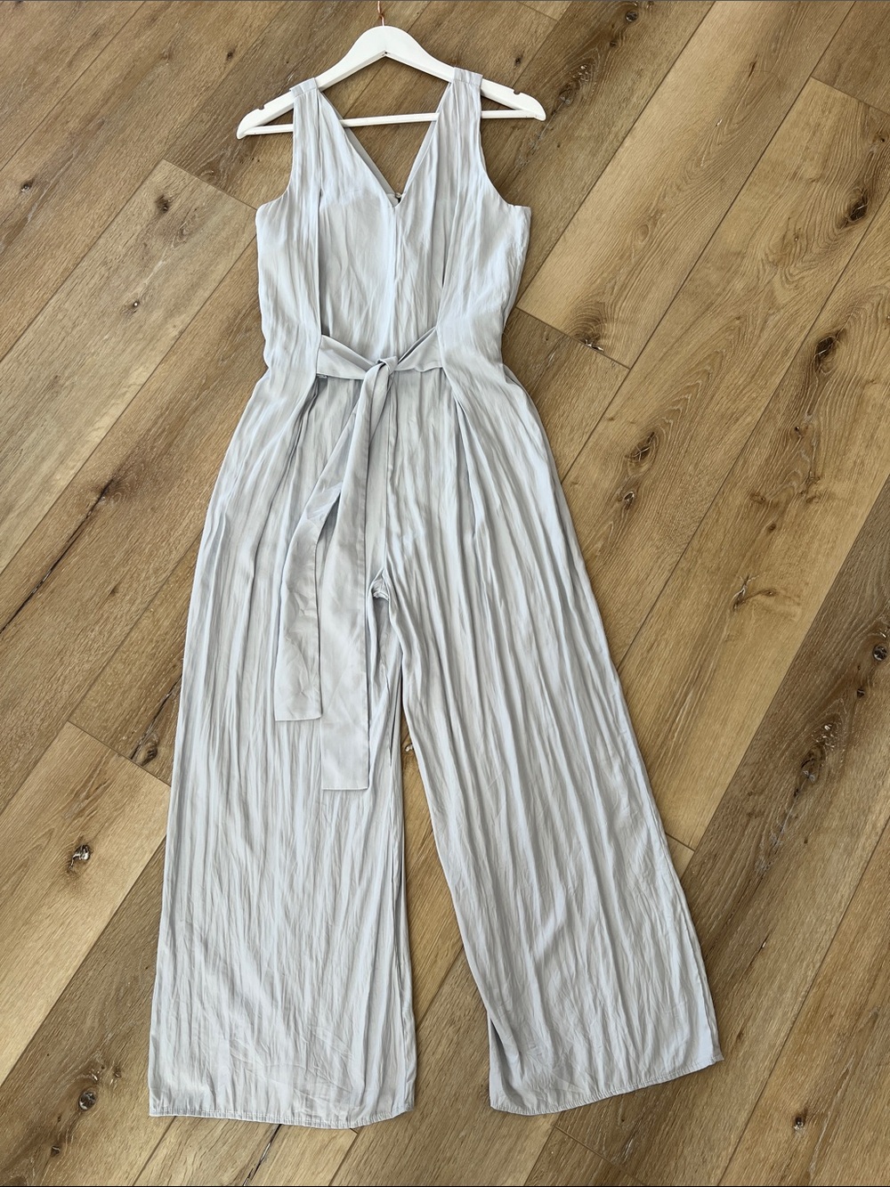 Zara Light Gray Sleeveless Wide-Leg Jumpsuit with Tie Waist